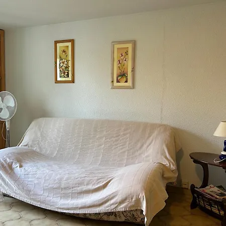 Villa T3 Au Centre De Saint-cyprien, A 600m, Ideale Pour Familles - Fr-1-793-32 *