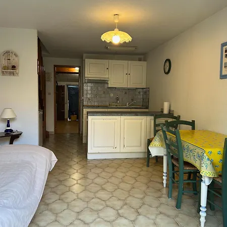 Villa T3 Au Centre De Saint-cyprien, A 600m, Ideale Pour Familles - Fr-1-793-32 Saint-Cyprien (Pyrenees-Orientales)